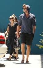 Liam Hemsworth : TI4U1380142188.jpg