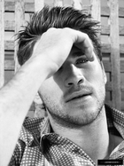 Liam Hemsworth : liam-hemsworth-1366451519.jpg