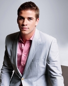 Liam Hemsworth : liam-hemsworth-1366451992.jpg