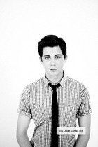 Logan Lerman : logan-lerman-1318012910.jpg