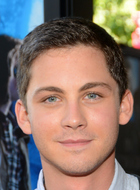 Logan Lerman : logan-lerman-1375381887.jpg