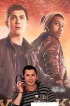 Logan Lerman : logan-lerman-1377274518.jpg