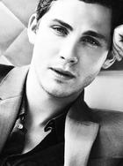 Logan Lerman : logan-lerman-1377628327.jpg