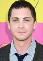 Logan Lerman : logan-lerman-1378157404.jpg