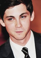 Logan Lerman : logan-lerman-1380471204.jpg