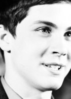 Logan Lerman : logan-lerman-1380471209.jpg