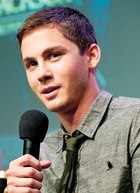 Logan Lerman : logan-lerman-1380471244.jpg