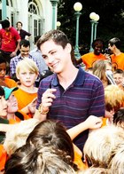 Logan Lerman : logan-lerman-1380471258.jpg