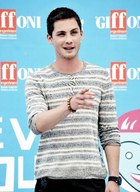 Logan Lerman : logan-lerman-1380471307.jpg