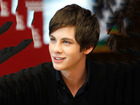 Logan Lerman : logan-lerman-1383692108.jpg