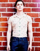 Logan Lerman : logan-lerman-1383850138.jpg