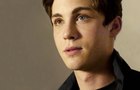 Logan Lerman : logan-lerman-1386506967.jpg