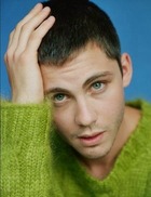 Logan Lerman : logan-lerman-1387886684.jpg