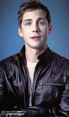 Logan Lerman : logan-lerman-1392084309.jpg