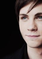 Logan Lerman : logan-lerman-1392478240.jpg