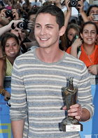 Logan Lerman : logan-lerman-1394130357.jpg