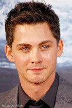 Logan Lerman : logan-lerman-1394903181.jpg