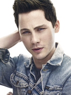 Logan Lerman : logan-lerman-1408224594.jpg