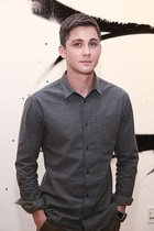 Logan Lerman : logan-lerman-1413313685.jpg