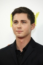 Logan Lerman : logan-lerman-1413828910.jpg