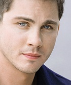 Logan Lerman : logan-lerman-1415391935.jpg