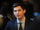 Logan Lerman : logan-lerman-1443455109.jpg