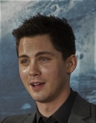 Logan Lerman : logan-lerman-1539878688.jpg