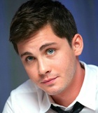 Logan Lerman : logan-lerman-1574274608.jpg