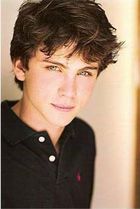 Logan Lerman : logan_lerman_1203732884.jpg