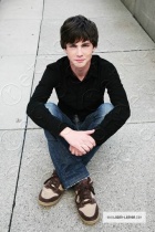 Logan Lerman : logan_lerman_1274047052.jpg