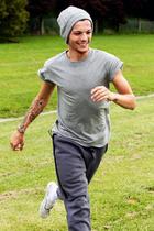 Louis Tomlinson : louis-tomlinson-1381537108.jpg