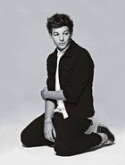 Louis Tomlinson : louis-tomlinson-1387998999.jpg