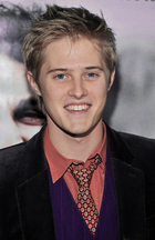 Lucas Grabeel : lucas_grabeel_1226955331.jpg