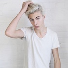 Lucky Blue Smith : lucky-blue-smith-1499562633.jpg