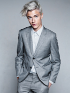 Lucky Blue Smith : lucky-blue-smith-1499562649.jpg