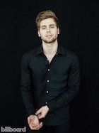 Luke Hemmings : luke-hemmings-1484662236.jpg