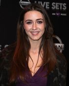 Madeline Zima : madelinezima_1255323315.jpg