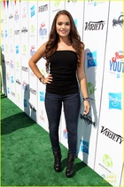 Madison Pettis : madison-pettis-1408293740.jpg