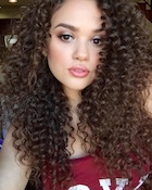 Madison Pettis : madison-pettis-1441684561.jpg