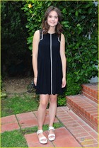 Maia Mitchell : maia-mitchell-1372878155.jpg