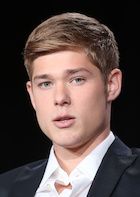 Mason Dye : mason-dye-1464797458.jpg