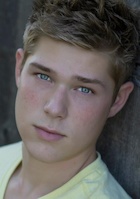 Mason Dye : mason-dye-1464797529.jpg