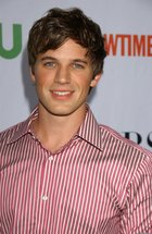 Matt Lanter : matt-lanter-1345369104.jpg