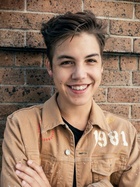 Matthew Espinosa : matthew-espinosa-1543893361.jpg