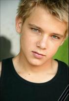 Max Thieriot : TI4U_u1141602228.jpg