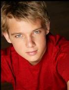 Max Thieriot : TI4U_u1150386905.jpg