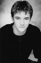 Michael Welch : michael_welch_1200539073.jpg