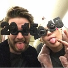 Miley Cyrus : TI4U1420220214.jpg