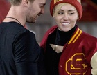 Miley Cyrus : TI4U1422559801.jpg