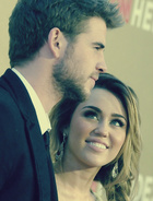 Miley Cyrus : miley-cyrus-1360620772.jpg